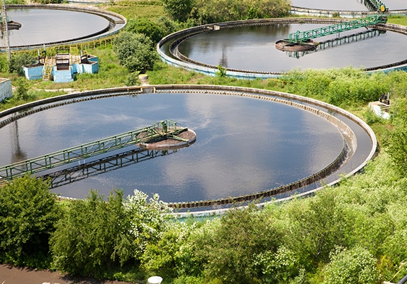 Une station d'épuration d'eau