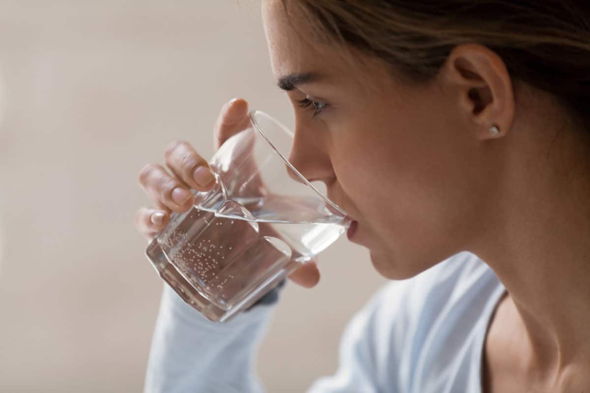 Pollution de l'eau potable : peut-on encore boire l'eau du robinet ?